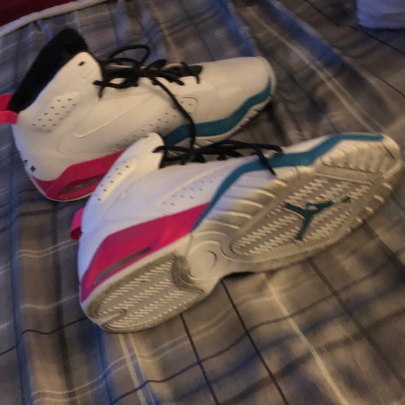 Men’s Jordan’s size 11 - Picture 3 of 4